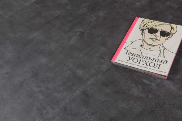 ПВХ плитка Decoria Office Tile DT 743 Бетон Нима 2,5мм в Казани