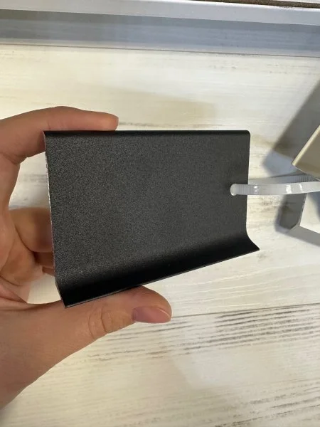 Алюминиевый плинтус Bonkeel ПЛ80 515л Черный (78,5х11,2х2500мм) в Казани