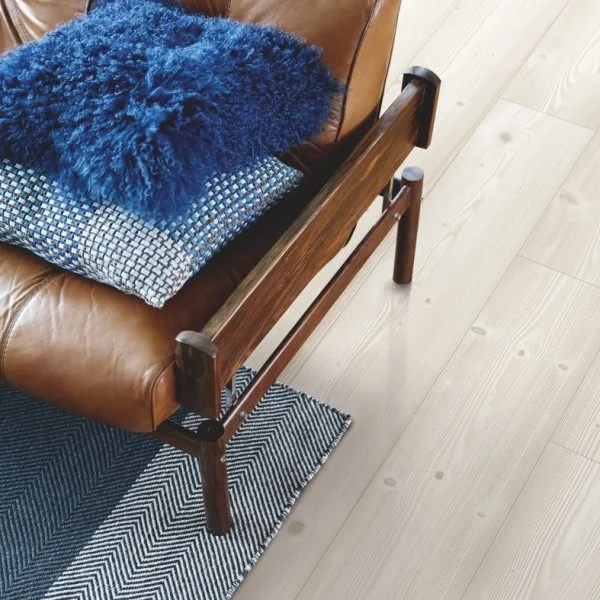 Ламинат Pergo Skara Pro Состаренная Белая Сосна L1251-03373 в Казани