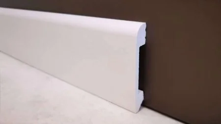 Плинтус Solid UHD 05/80 (80х13х2400 мм) в Казани