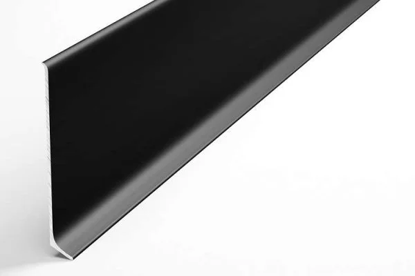 Алюминиевый плинтус Bonkeel ПЛ100 515л Черный (95,1х11,2х2500мм) в Казани