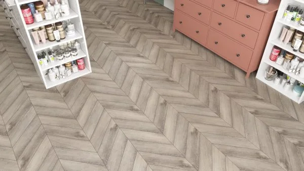 Кварц-виниловая плитка Alpine Floor Chevron Дуб Исида ECO 20-8 (2,5 мм. 43 класс) в Казани