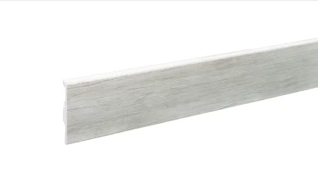Плинтус дюрополимерный Bonkeel Дуб Северный (80х14х2000 мм) в Казани