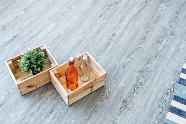 Каменно-полимерная плитка Alpine Floor Classic Ясень ECO 134-6, 4мм 43 класс в Казани