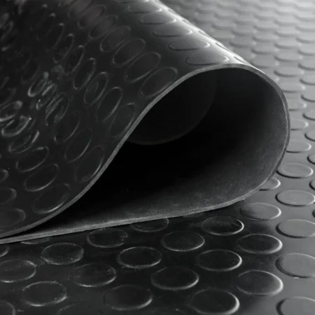 Противоскользящее резиновое покрытие Пятачки (1,0х10м) в Казани